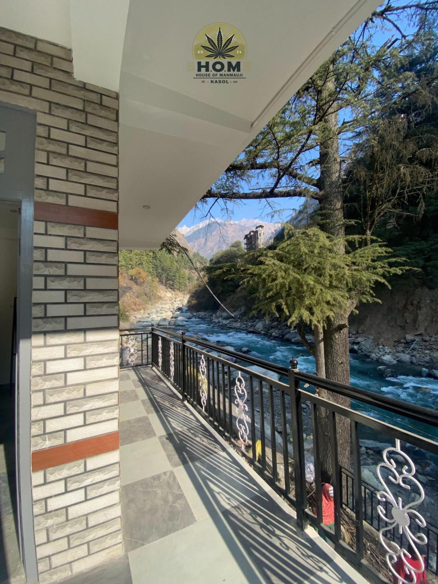Hom House Of Mannmauji Riverside 卡索尔 外观 照片